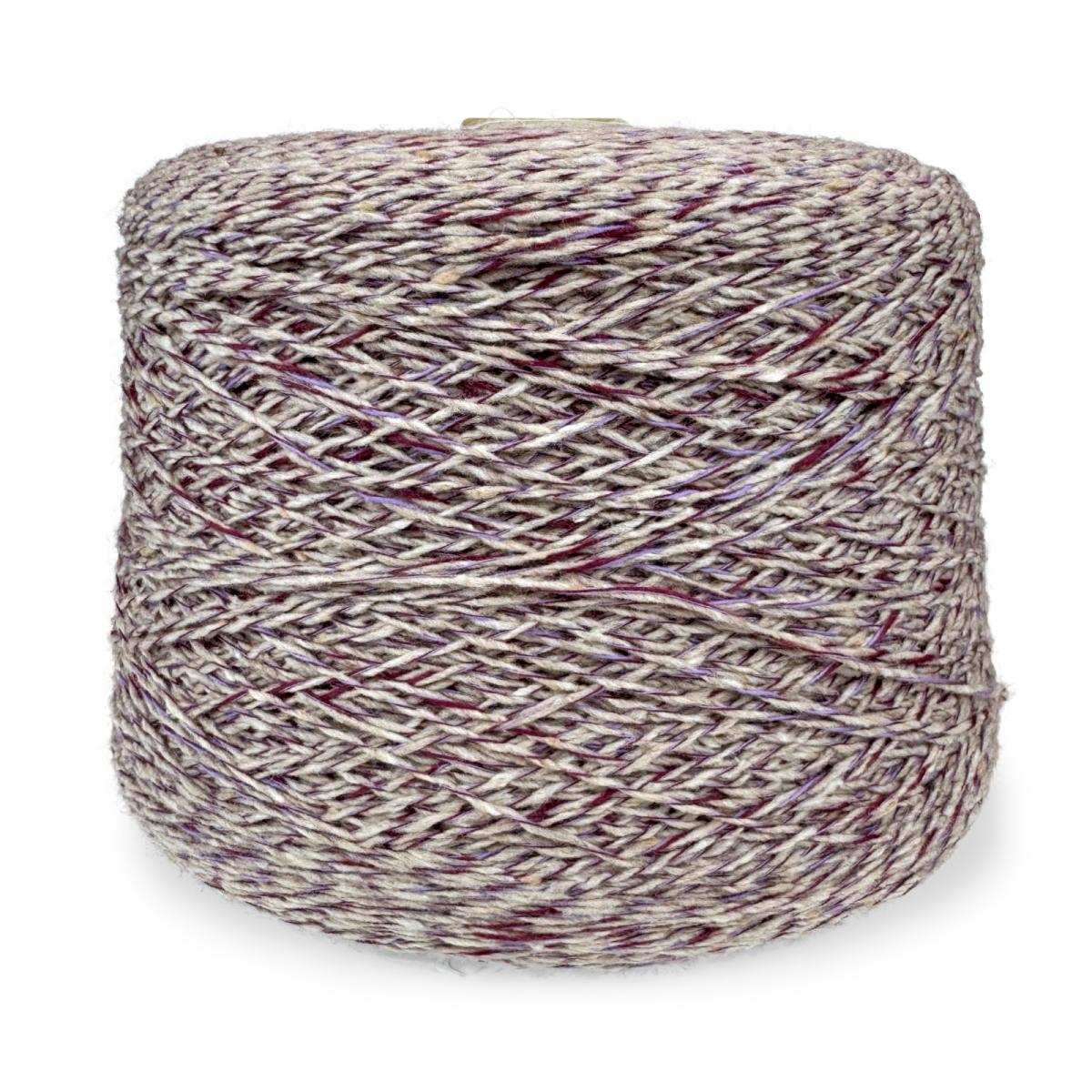 Пряжа в бобинах   