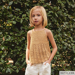 Обложка журнала Katia Kids 113 — яркие детские модели для вязания крючком
