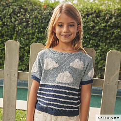 Обложка журнала Katia Kids 113 — яркие детские модели для вязания крючком
